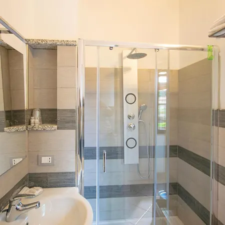 Il Pepe Rosa 3* Posada (Sardinia)
